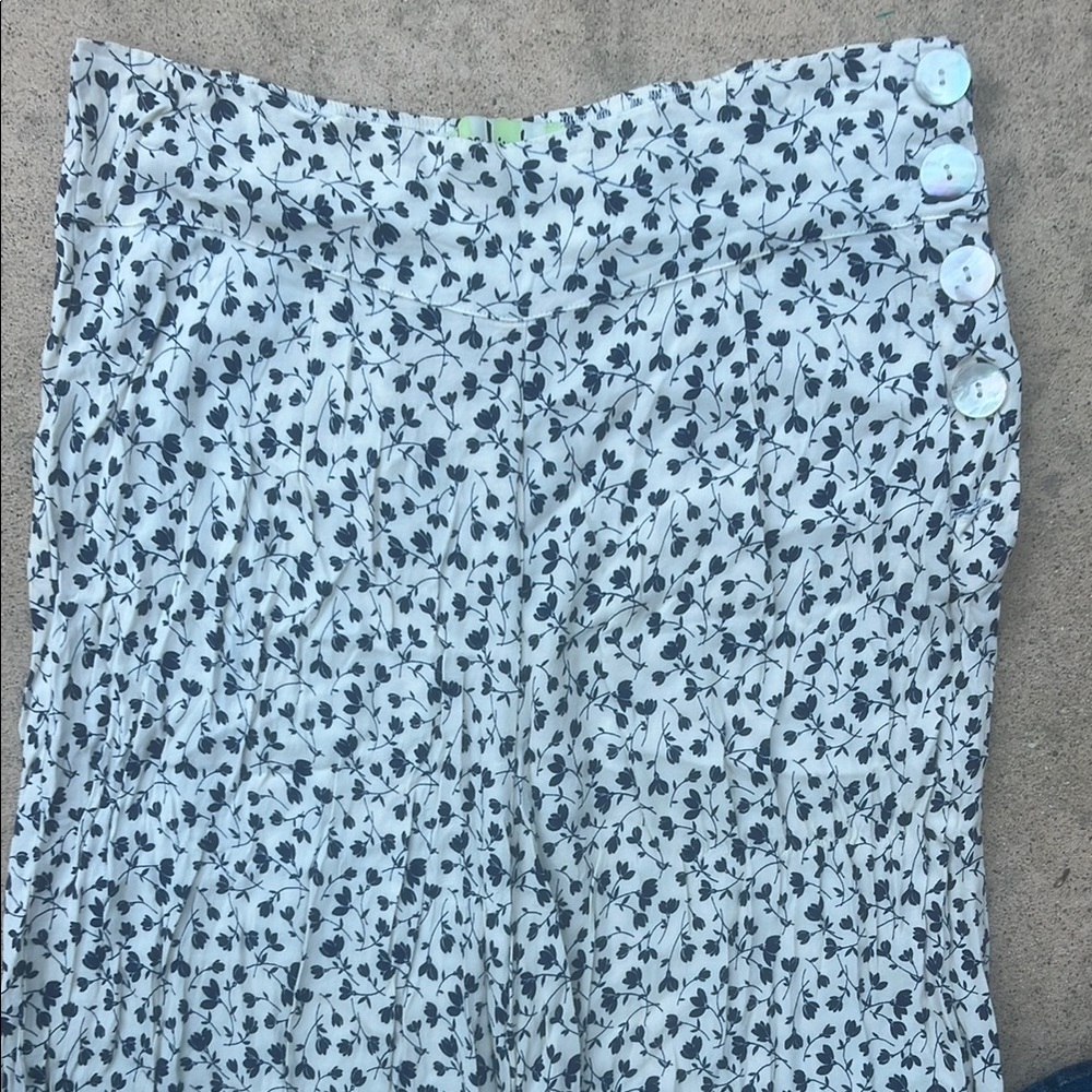 Loco Lindo White Blue Floral Side Button Wide Leg Palazzo Pants Women's Size XL - Picture 2 of 7